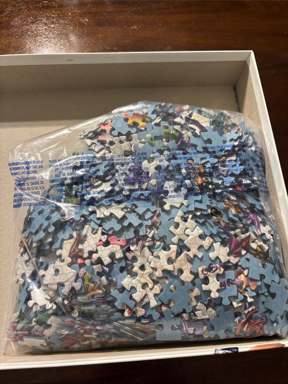 1,000 piece puzzle - Picture 2 of 2